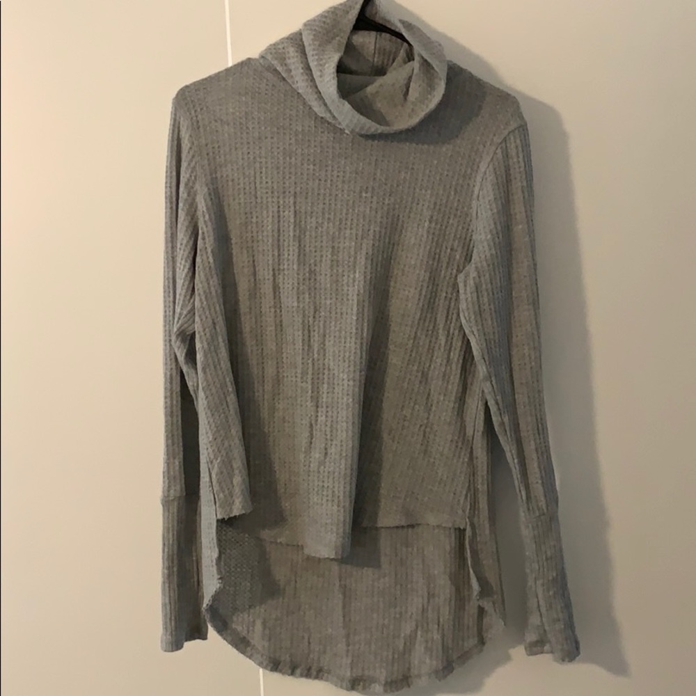 Long Sleeve Turtle Neck